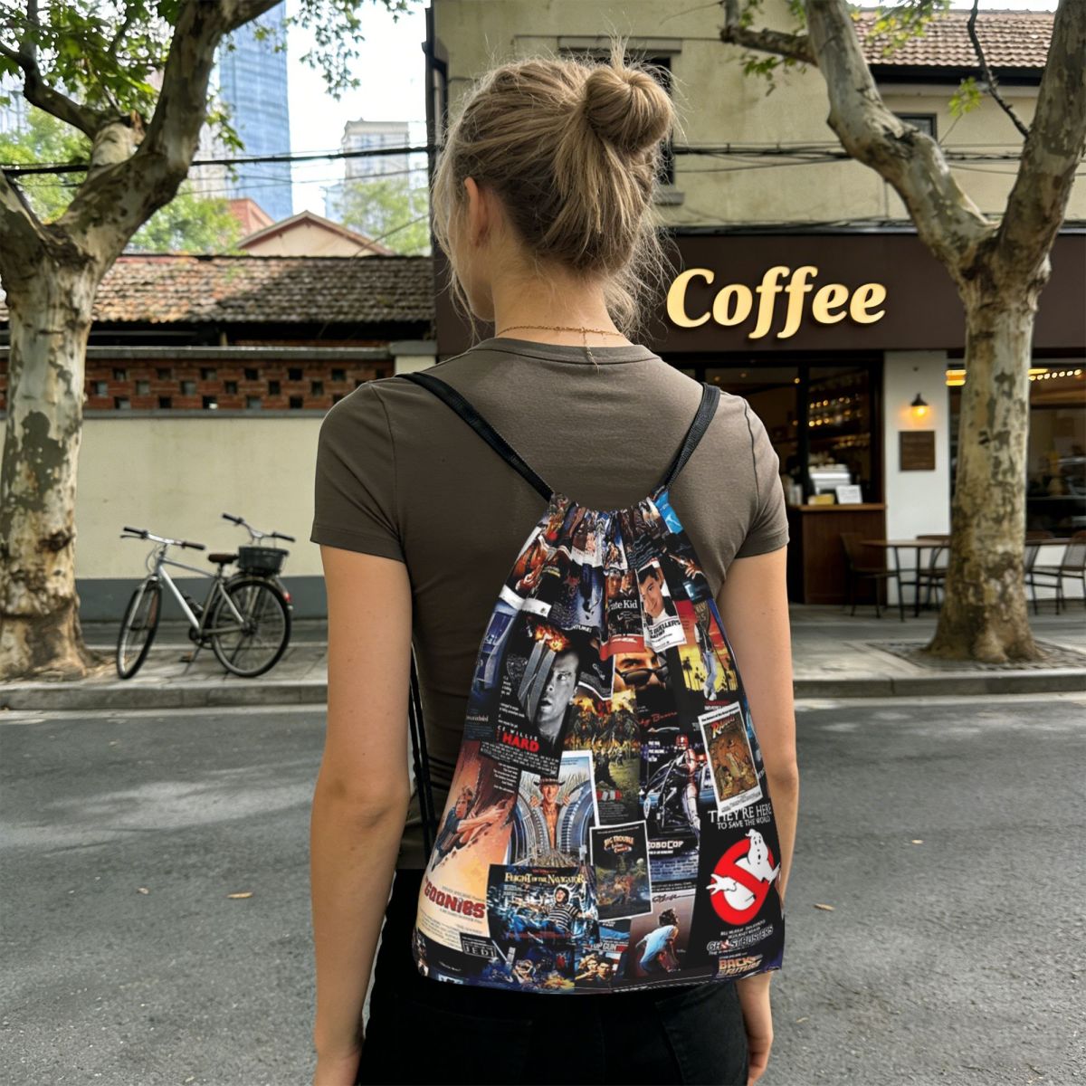Rucksäcke mit Filmplakaten aus – Mens Fashion In 1980S Bewertung und Preis